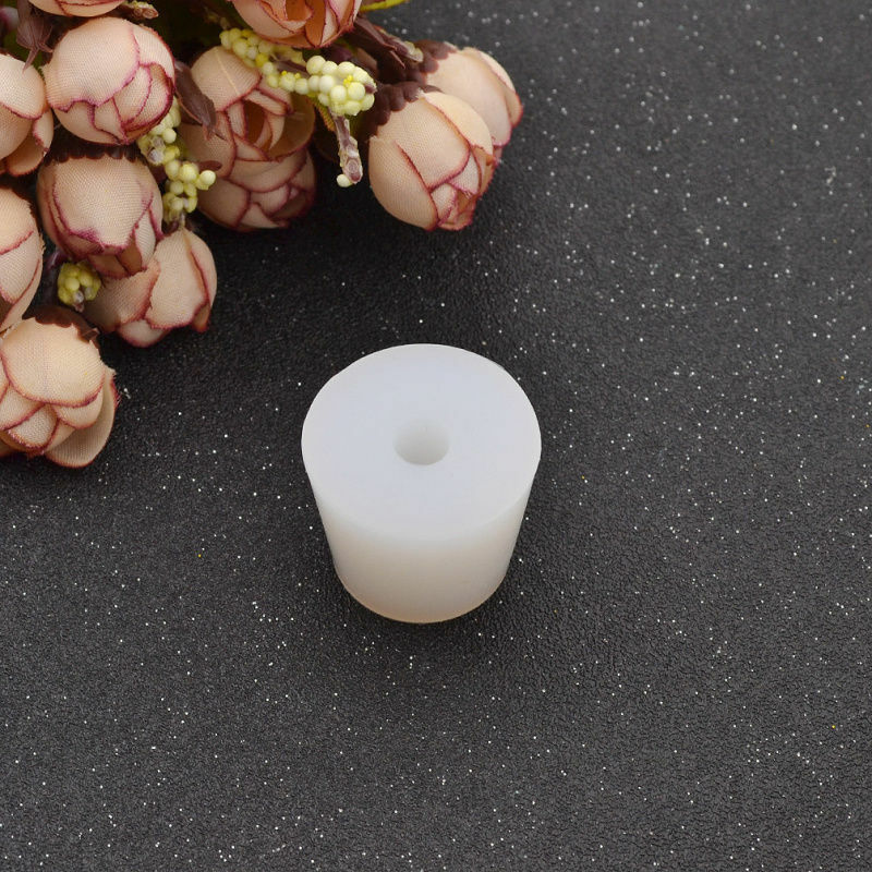 Silicone Wine Stopper with 8mm Hole for Home Brew