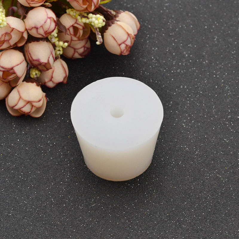 Silicone Wine Stopper with 8mm Hole for Home Brew